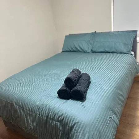 Apartment Charming 2-bedroom In Center *